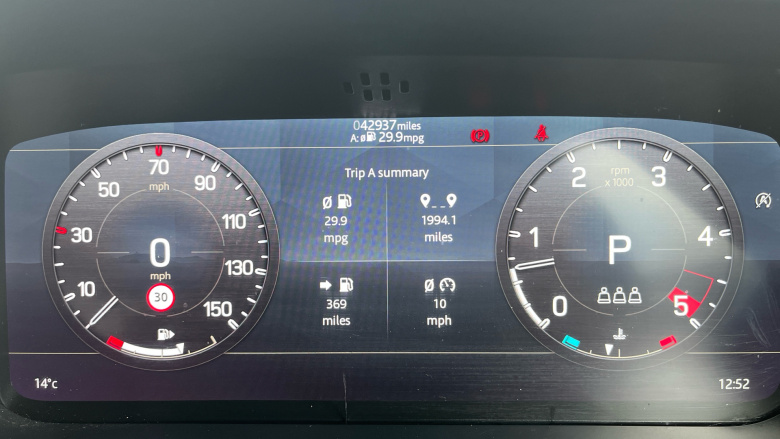 Land Rover Defender 3.0 D250 X-Dynamic S 90 3dr Auto Diesel Estate